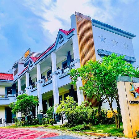 Donggang Neptune Hall Экстерьер фото